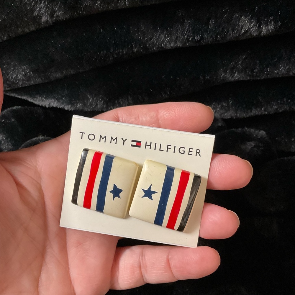 Vintage Tommy Hilfiger Earrings - Picture 3 of 4